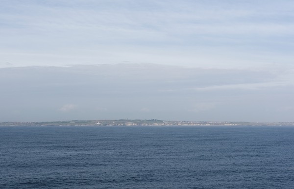 0619-002-Nous voici